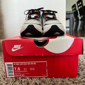 Women Nike Airmax Dia